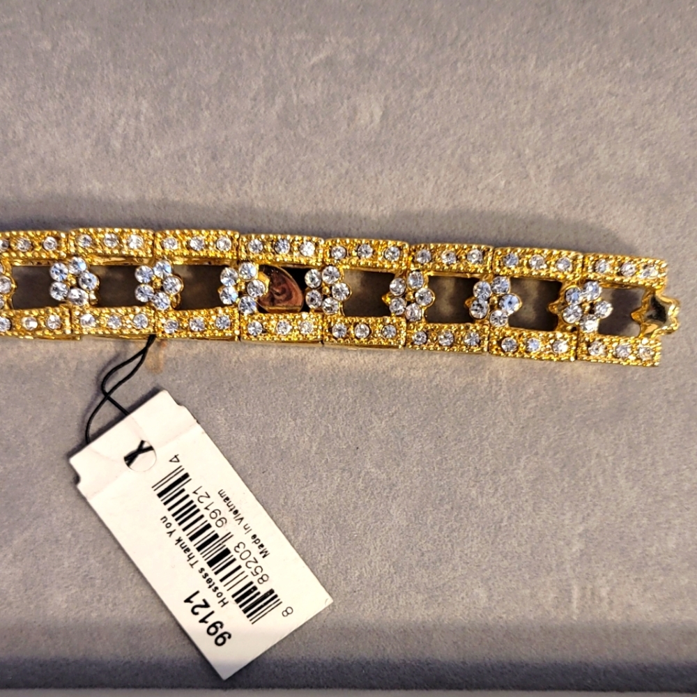 Cookie Lee Vintage Bracelet Gold & Crystal tones tones